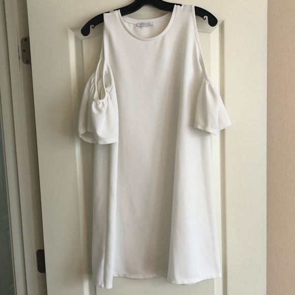 Zara Dresses & Skirts - Zara dress